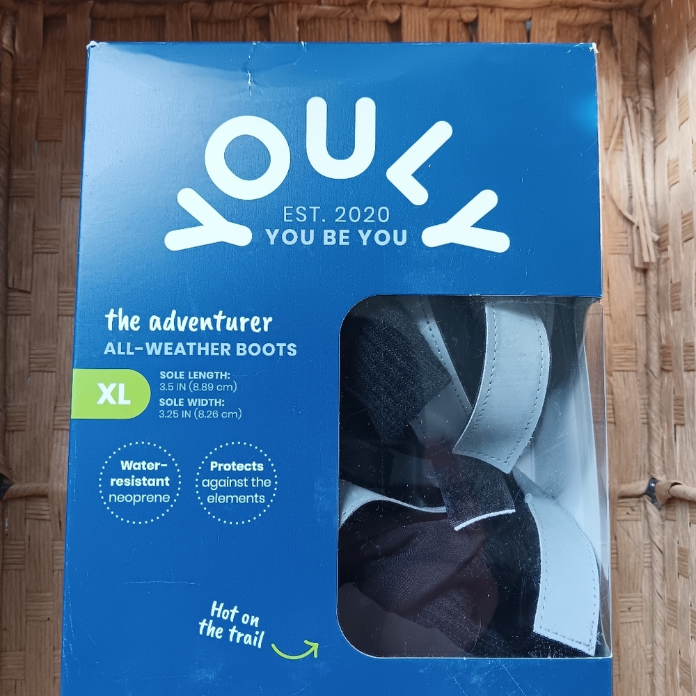 All weather boots for dogs